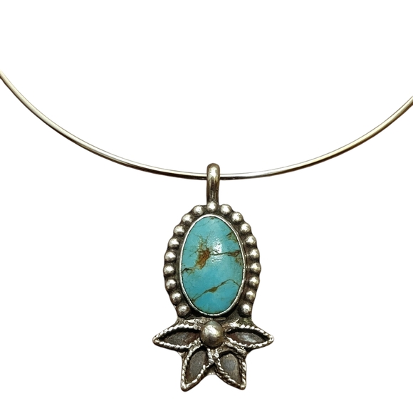 Vintage Navajo Sterling Silver & Turquoise Pendant Necklace - Picture 5 of 6